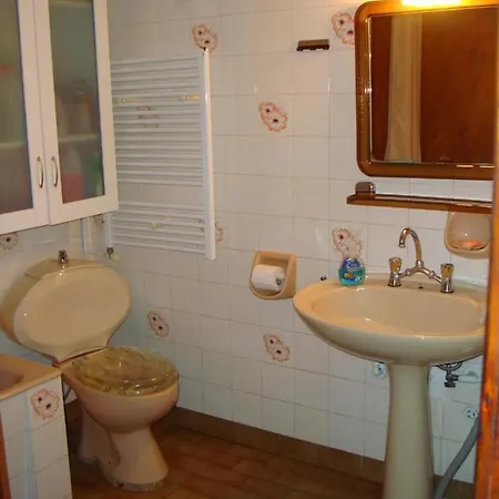 Famiy &Pet Friendly Villa In Nea Vrasna-Big Garden& -Bbq Walk To Sea #