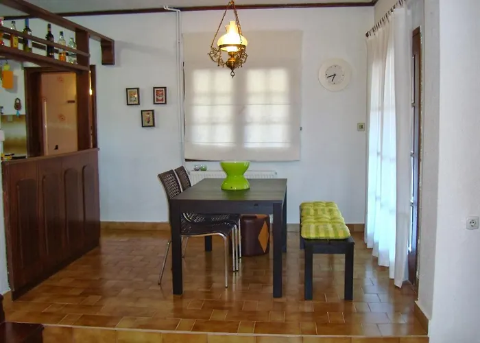 Famiy &pet Friendly In Nea Vrasna-big Garden& -bbq Walk To Sea # Σπίτι διακοπών
