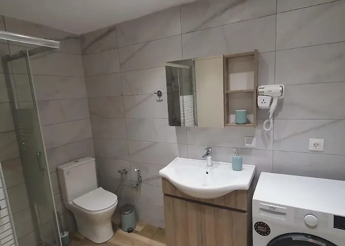 Σπίτι διακοπών Famiy &pet Friendly In Nea Vrasna-big Garden& -bbq Walk To Sea #