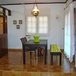 Famiy &pet Friendly In Nea Vrasna-big Garden& -bbq Walk To Sea # Prázdninový dům