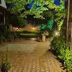 Famiy &pet Friendly In Nea Vrasna-big Garden& -bbq Walk To Sea #