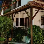 Famiy &pet Friendly In Nea Vrasna-big Garden& -bbq Walk To Sea # Vrasná