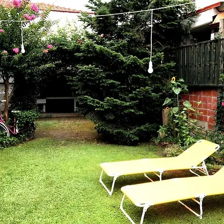 Famiy &pet Friendly In Nea Vrasna-big Garden& -bbq Walk To Sea # Tatil Evi *