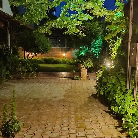 Famiy &pet Friendly In Nea Vrasna-big Garden& -bbq Walk To Sea #