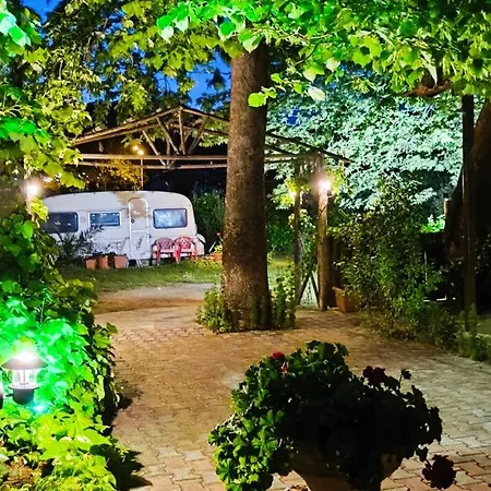 Famiy &pet Friendly In Nea Vrasna-big Garden& -bbq Walk To Sea # Tatil Evi Vrasná