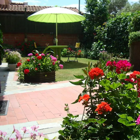 Famiy &pet Friendly In Nea Vrasna-big Garden& -bbq Walk To Sea #