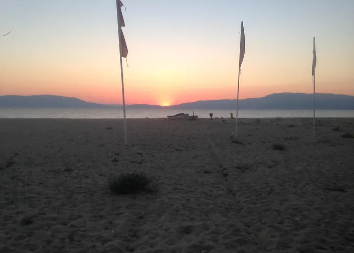 Semesterbostad Famiy &pet Friendly In Nea Vrasna-big Garden& -bbq Walk To Sea # *