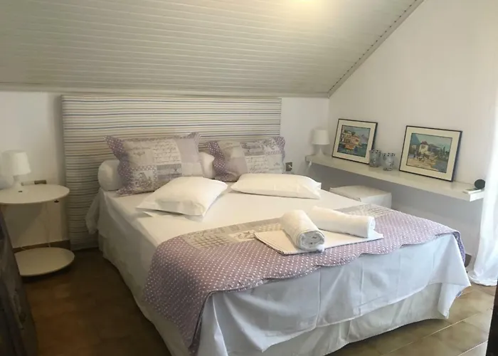 Famiy &pet Friendly In Nea Vrasna-big Garden& -bbq Walk To Sea # Feriehus Vrasná